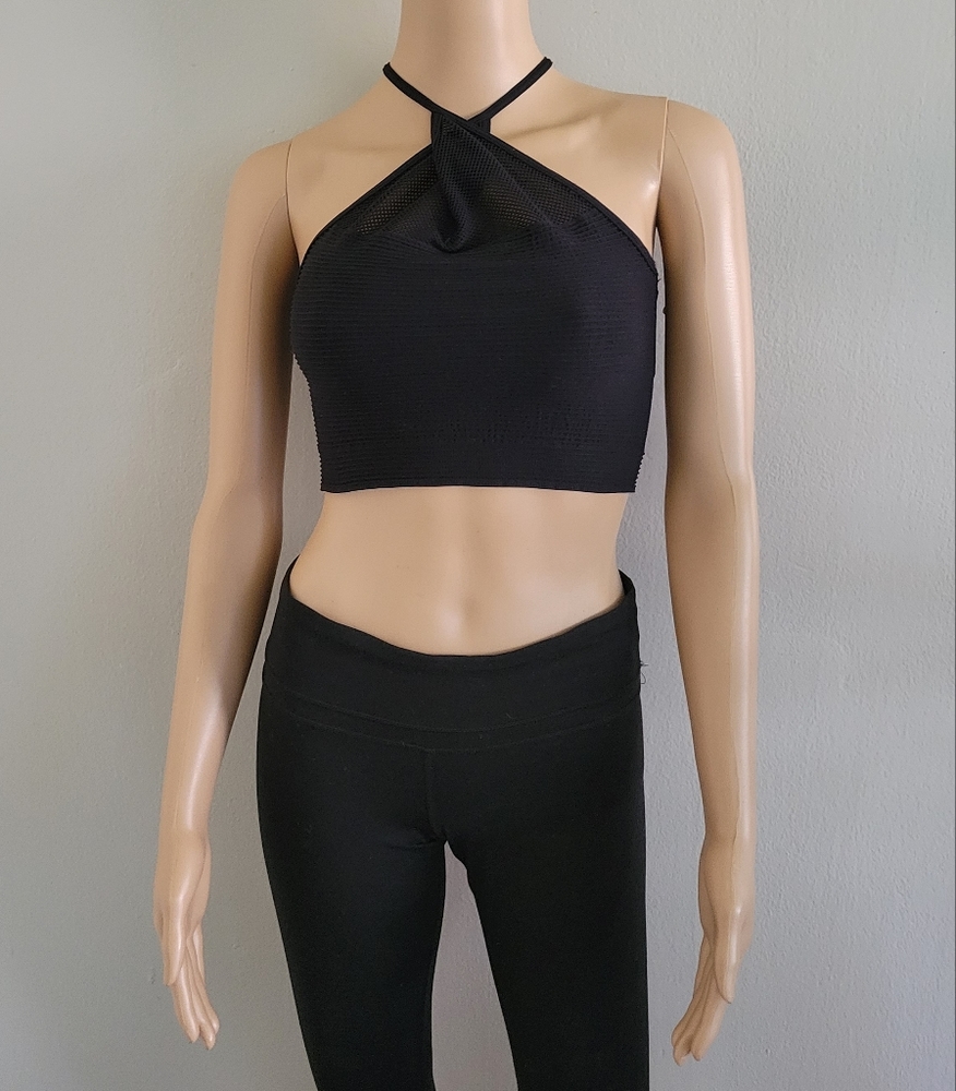 NWOT! BLACK BCBG GENERATION RIBBED CRISS CROSS MESH HALTER/CROP TOP